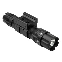 Load image into Gallery viewer, Pro Series Led Flashlight-250 Lumens-mnt